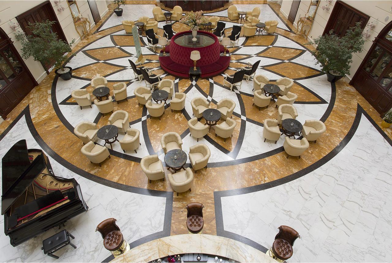 Grand Hotel Vanvitelli Caserta Esterno foto