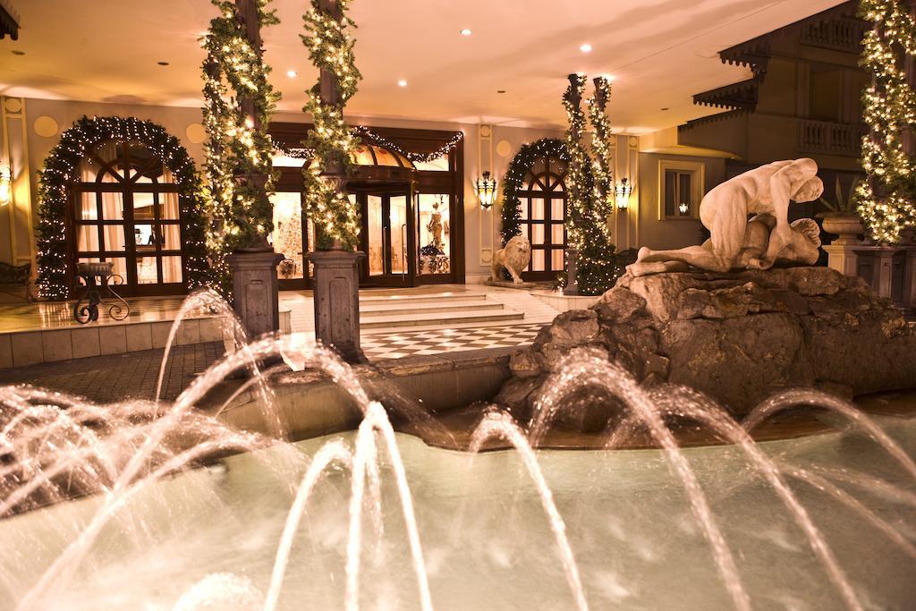 Grand Hotel Vanvitelli Caserta Esterno foto